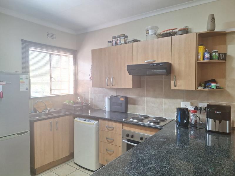 To Let 2 Bedroom Property for Rent in Dalview Gauteng