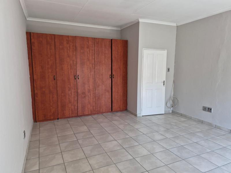 9 Bedroom Property for Sale in Dalview Gauteng