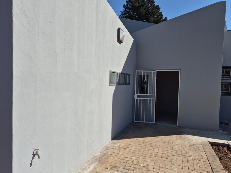 9 Bedroom Property for Sale in Dalview Gauteng