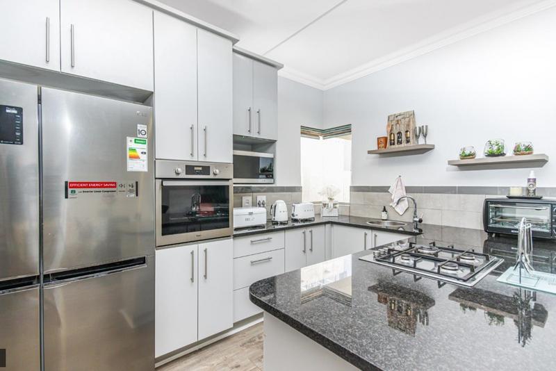 To Let 2 Bedroom Property for Rent in Craigavon Gauteng