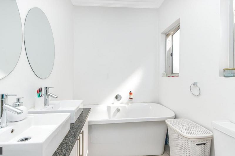 To Let 2 Bedroom Property for Rent in Craigavon Gauteng