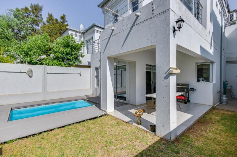 To Let 2 Bedroom Property for Rent in Craigavon Gauteng