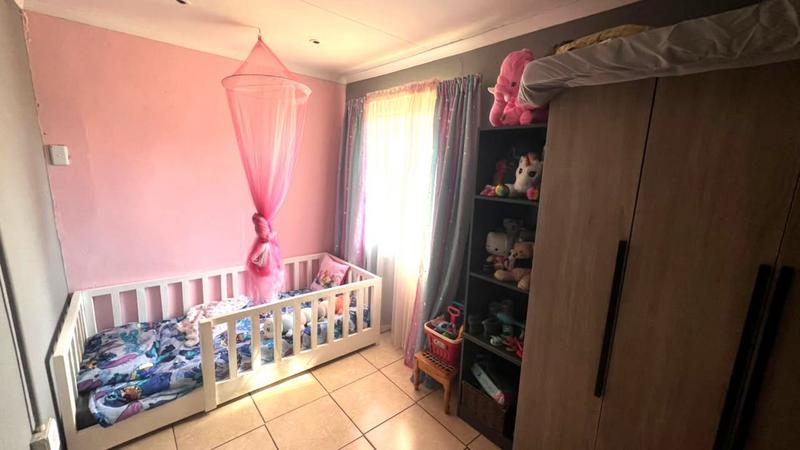 5 Bedroom Property for Sale in Brakpan Central Gauteng