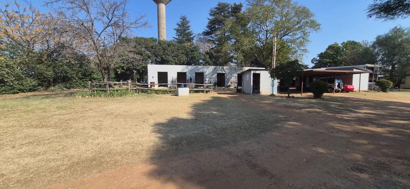 8 Bedroom Property for Sale in Mnandi Gauteng