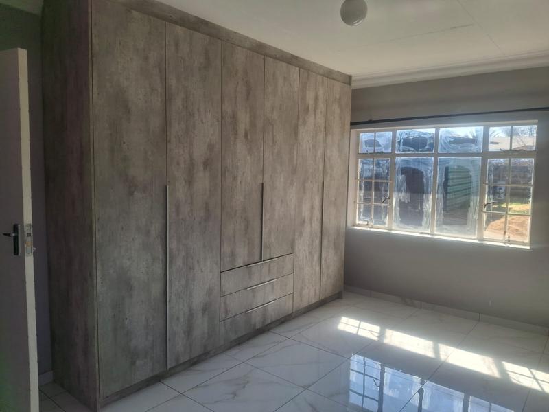 3 Bedroom Property for Sale in Vanderbijlpark SW 5 Gauteng