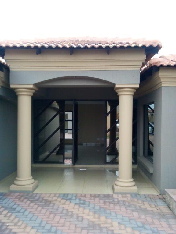 4 Bedroom Property for Sale in Vanderbijlpark SE 3 Gauteng