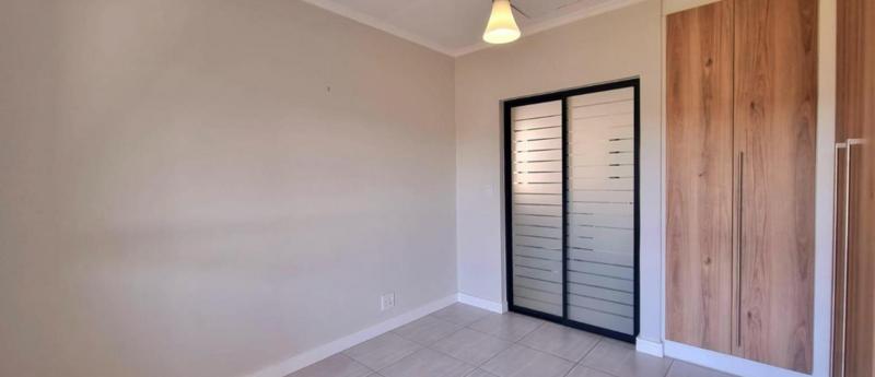 To Let 1 Bedroom Property for Rent in Waterfall Gauteng