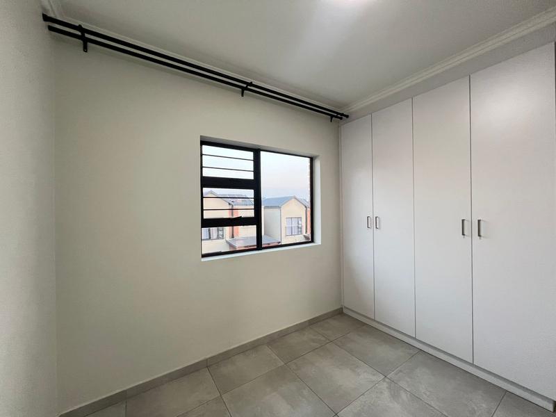 2 Bedroom Property for Sale in Kyalami Gauteng