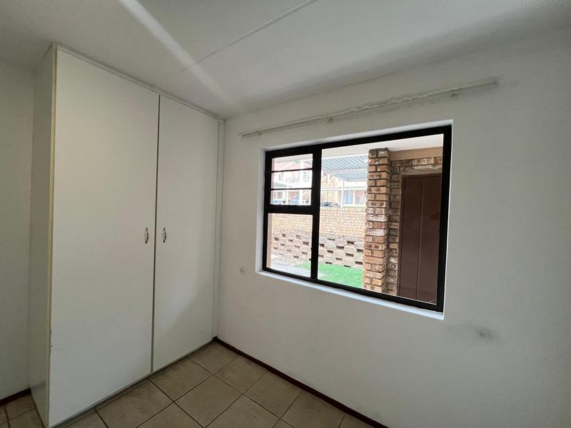 2 Bedroom Property for Sale in North Riding Gauteng