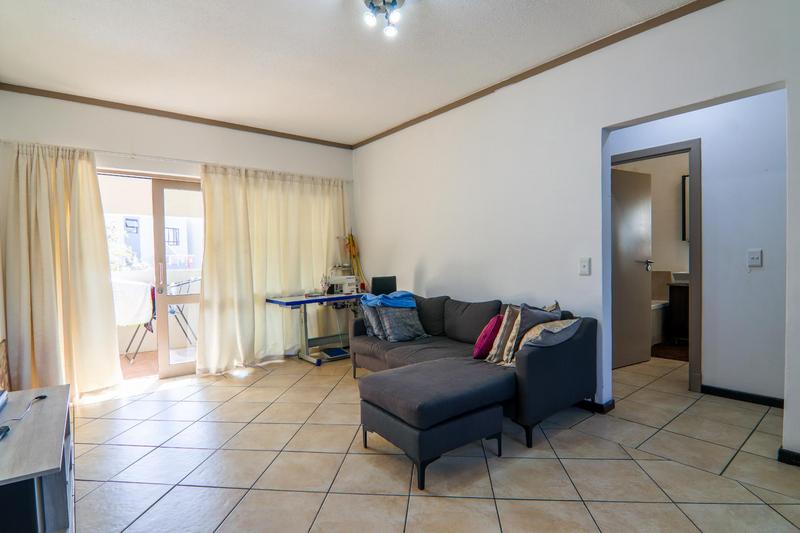 2 Bedroom Property for Sale in Lonehill Gauteng