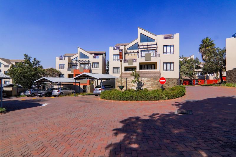 2 Bedroom Property for Sale in Lonehill Gauteng