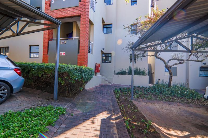 2 Bedroom Property for Sale in Lonehill Gauteng