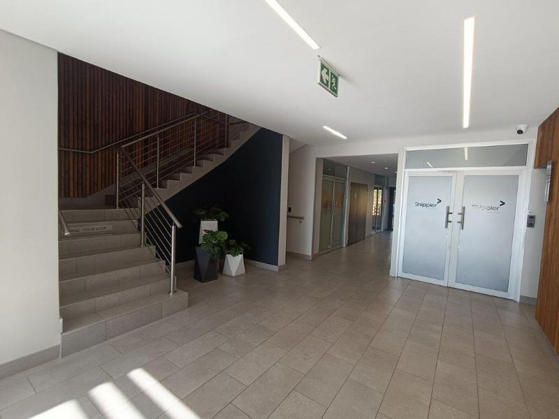 To Let Commercial Property for Rent in Strubensvallei Gauteng