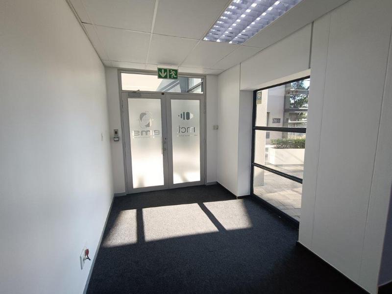 To Let Commercial Property for Rent in Strubensvallei Gauteng