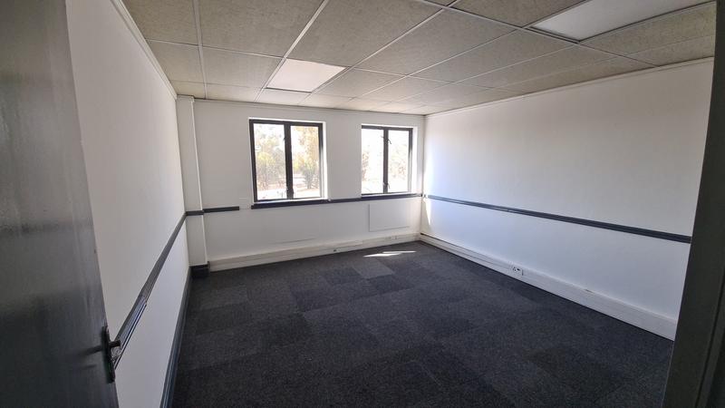 To Let Commercial Property for Rent in Randjespark Gauteng