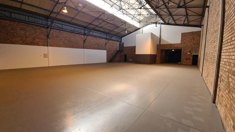 To Let Commercial Property for Rent in Randjespark Gauteng