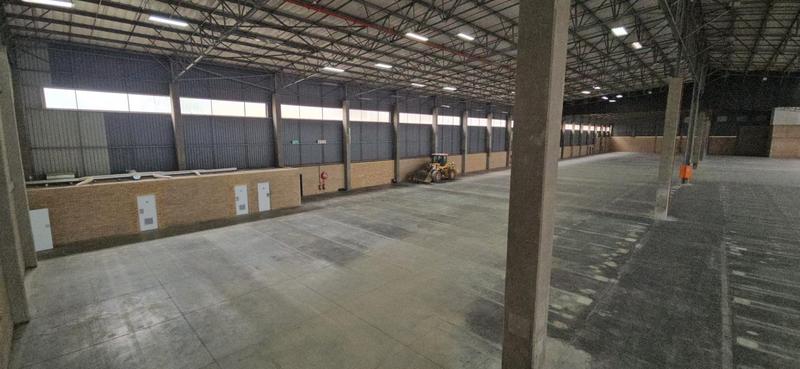 To Let Commercial Property for Rent in Randjespark Gauteng