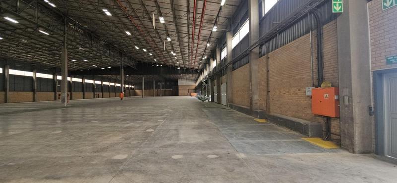 To Let Commercial Property for Rent in Randjespark Gauteng