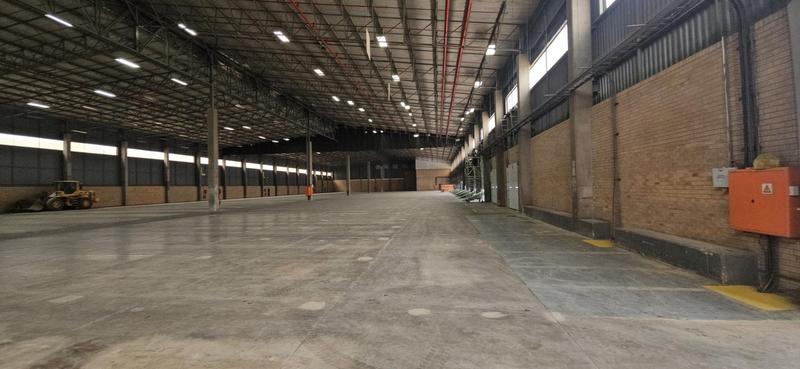 To Let Commercial Property for Rent in Randjespark Gauteng