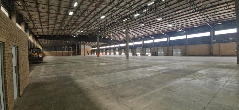 To Let Commercial Property for Rent in Randjespark Gauteng