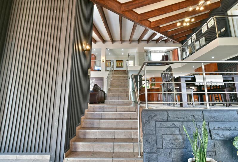 4 Bedroom Property for Sale in Glenvista Gauteng