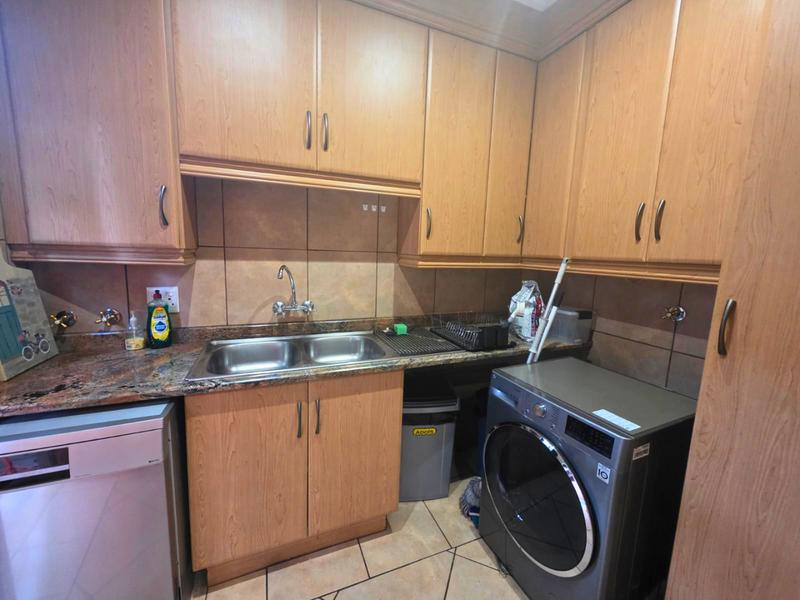 3 Bedroom Property for Sale in Glen Marais Gauteng