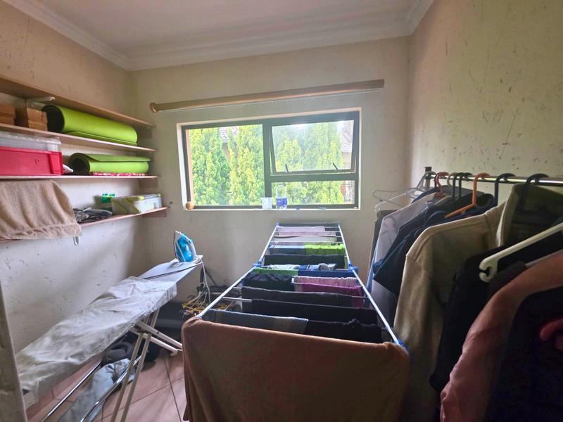 3 Bedroom Property for Sale in Glen Marais Gauteng