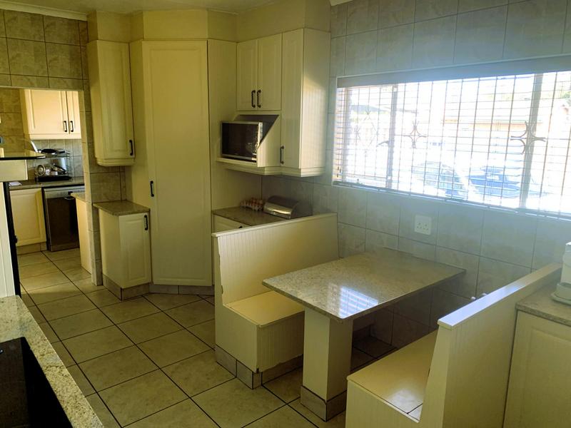 4 Bedroom Property for Sale in Freeway Park Gauteng
