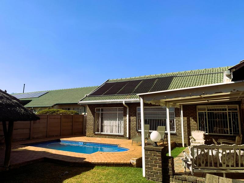 4 Bedroom Property for Sale in Freeway Park Gauteng