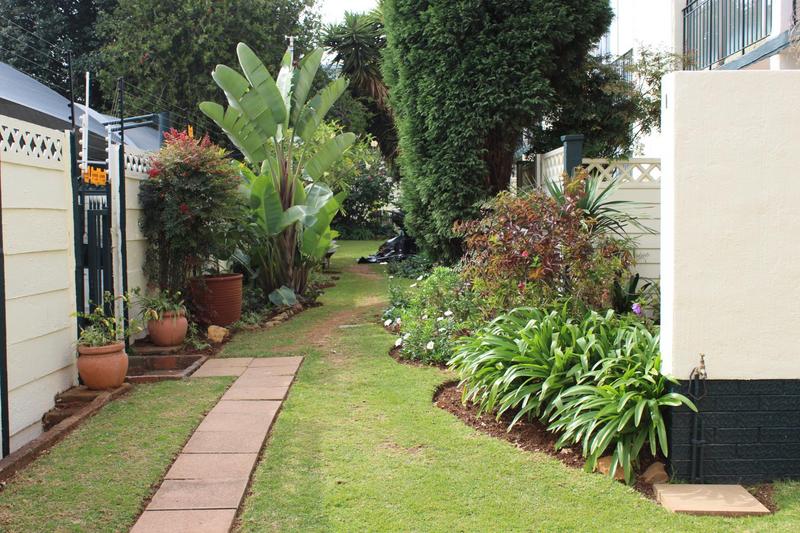 2 Bedroom Property for Sale in Bedfordview Gauteng