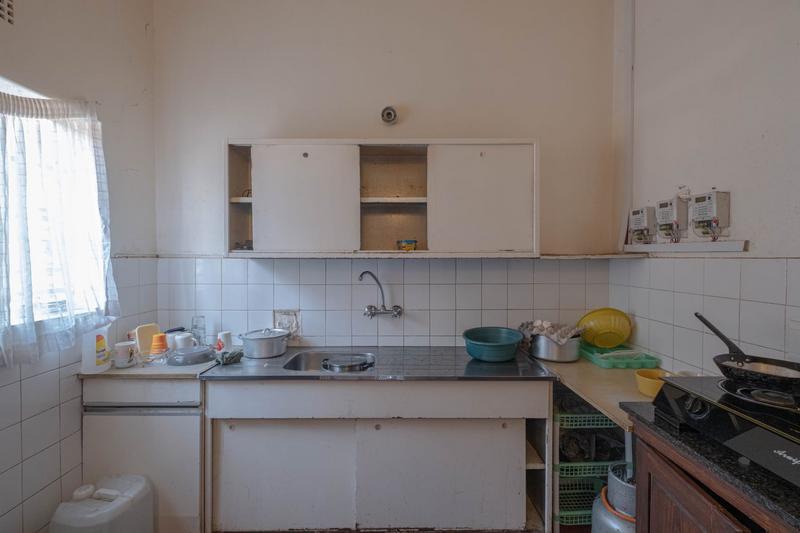 6 Bedroom Property for Sale in Bezuidenhout Valley Gauteng