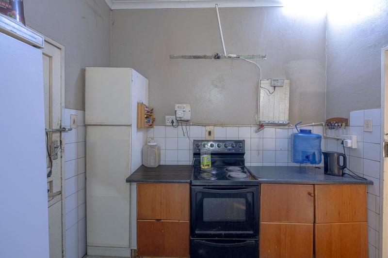 6 Bedroom Property for Sale in Bezuidenhout Valley Gauteng