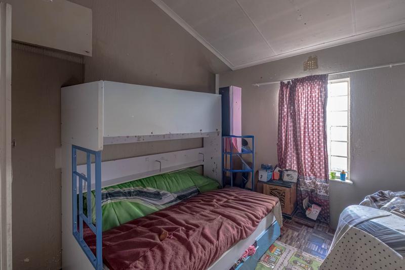 6 Bedroom Property for Sale in Bezuidenhout Valley Gauteng