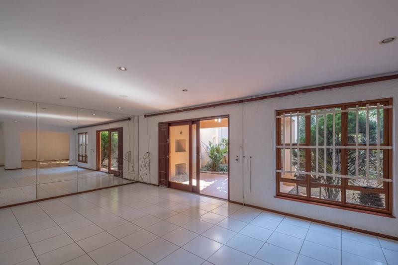 4 Bedroom Property for Sale in Bruma Gauteng