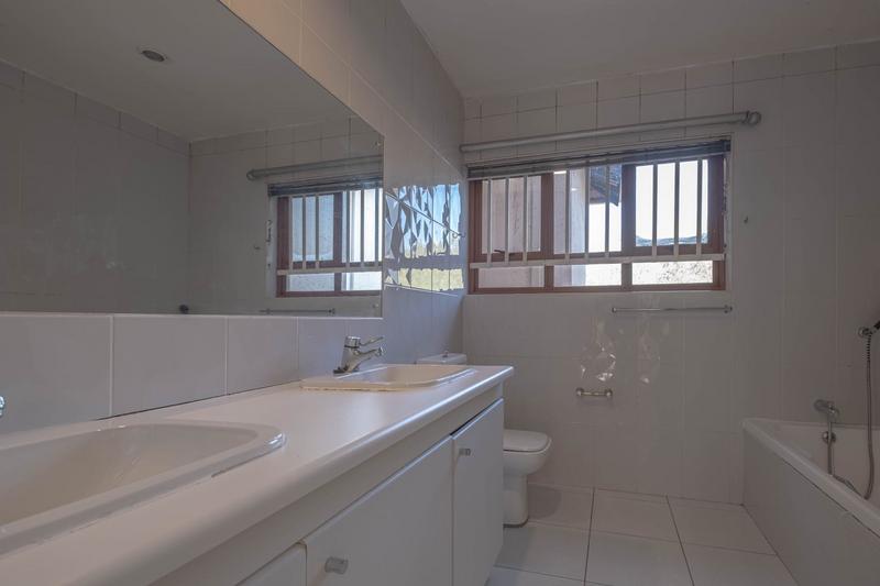 4 Bedroom Property for Sale in Bruma Gauteng