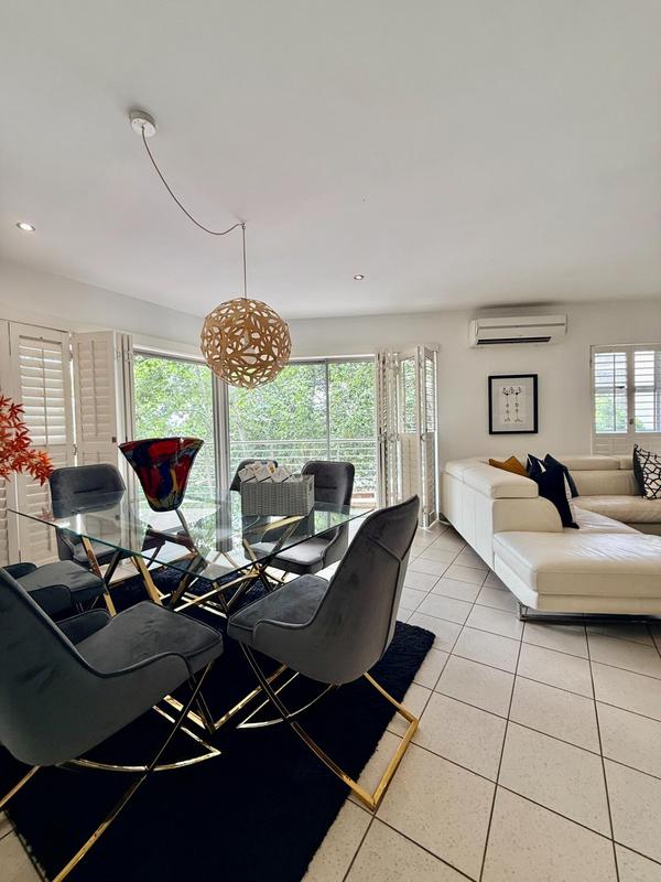 To Let 2 Bedroom Property for Rent in Sandhurst Gauteng