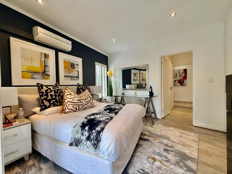 To Let 2 Bedroom Property for Rent in Sandhurst Gauteng