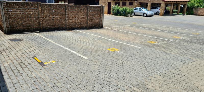 To Let 3 Bedroom Property for Rent in Hennopspark Gauteng