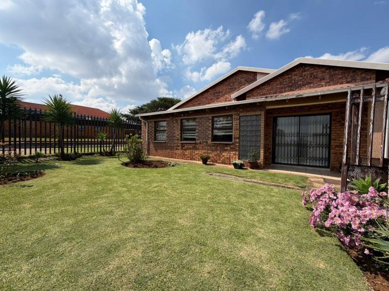 3 Bedroom Property for Sale in Eldorado Park Gauteng