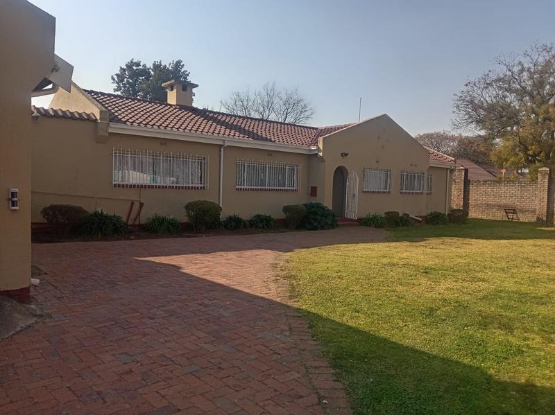 4 Bedroom Property for Sale in Morehill Gauteng