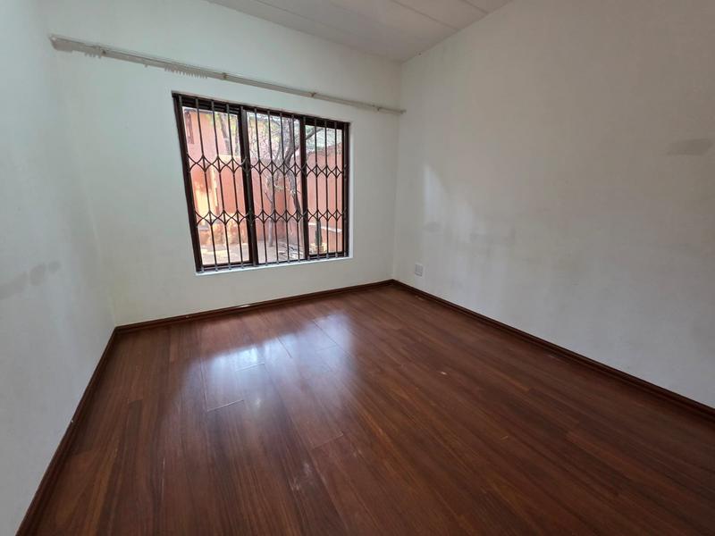 2 Bedroom Property for Sale in Sunninghill Gauteng