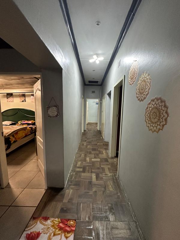 4 Bedroom Property for Sale in Petersfield Gauteng