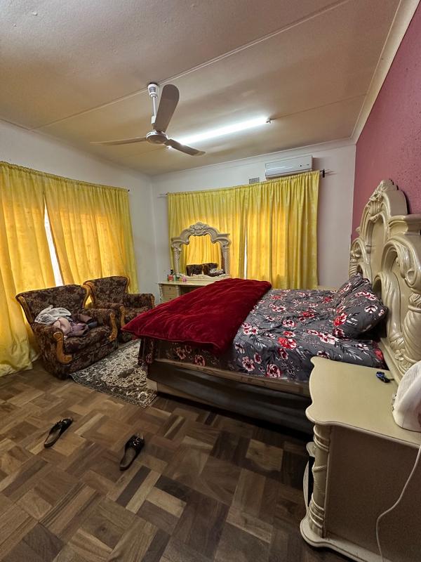 4 Bedroom Property for Sale in Petersfield Gauteng
