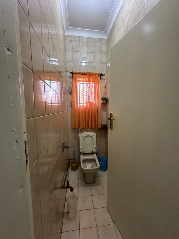 4 Bedroom Property for Sale in Petersfield Gauteng