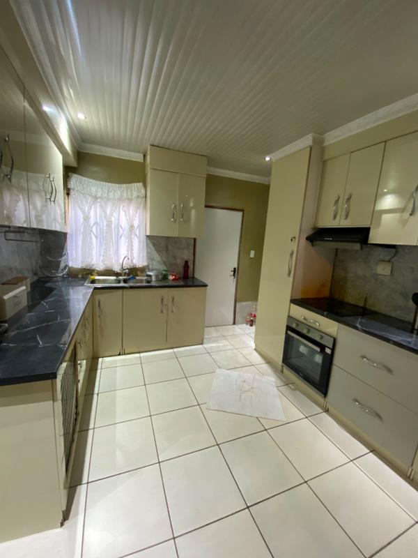 2 Bedroom Property for Sale in Tsakane Ext 5 Gauteng