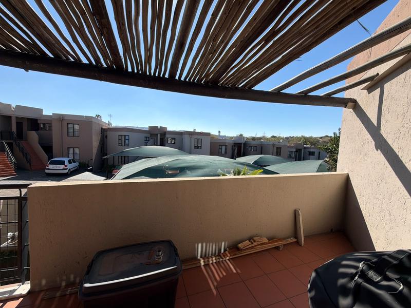 To Let 2 Bedroom Property for Rent in Glenvista Gauteng