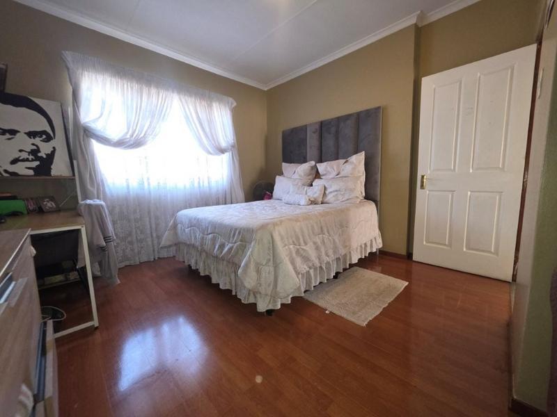 2 Bedroom Property for Sale in Meyersdal Gauteng
