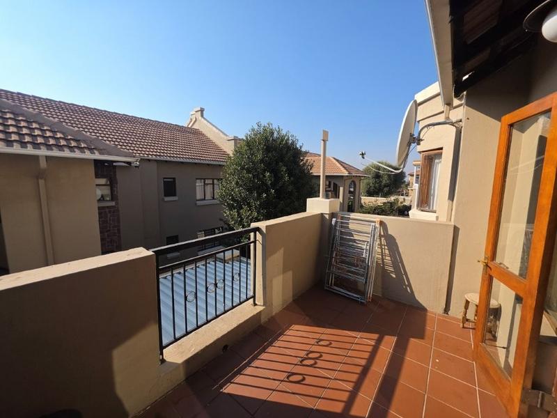 2 Bedroom Property for Sale in Meyersdal Gauteng