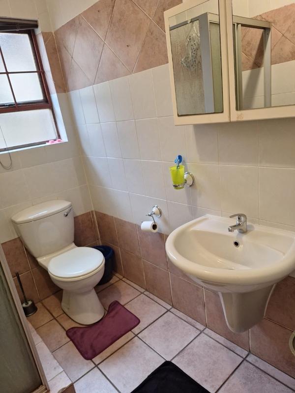 2 Bedroom Property for Sale in Vanderbijlpark SW 5 Gauteng