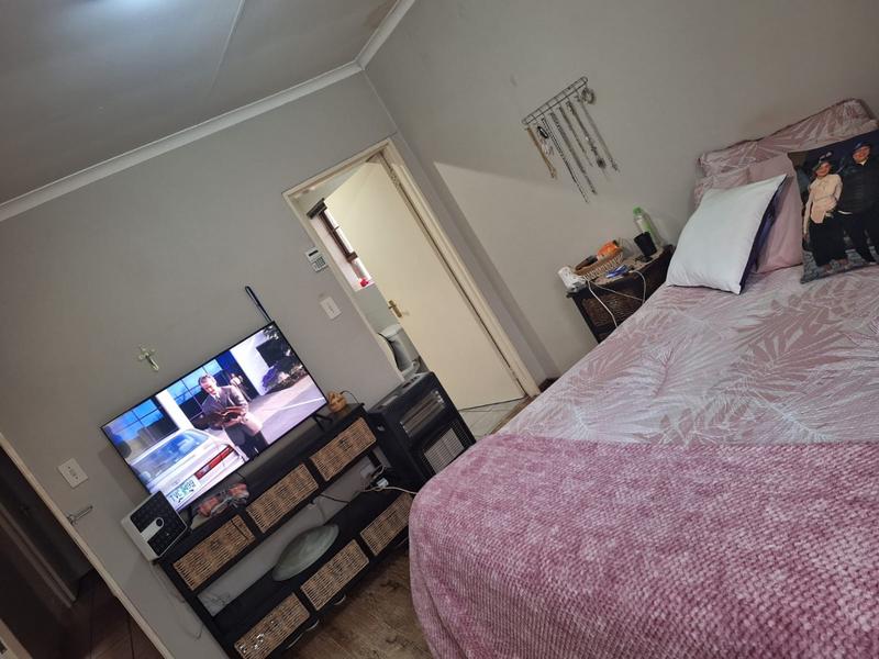 2 Bedroom Property for Sale in Vanderbijlpark SW 5 Gauteng